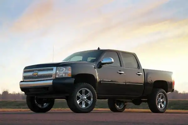 Rough Country Suspension - Chevrolet Silverado 1500 - Talleroffroad.cl