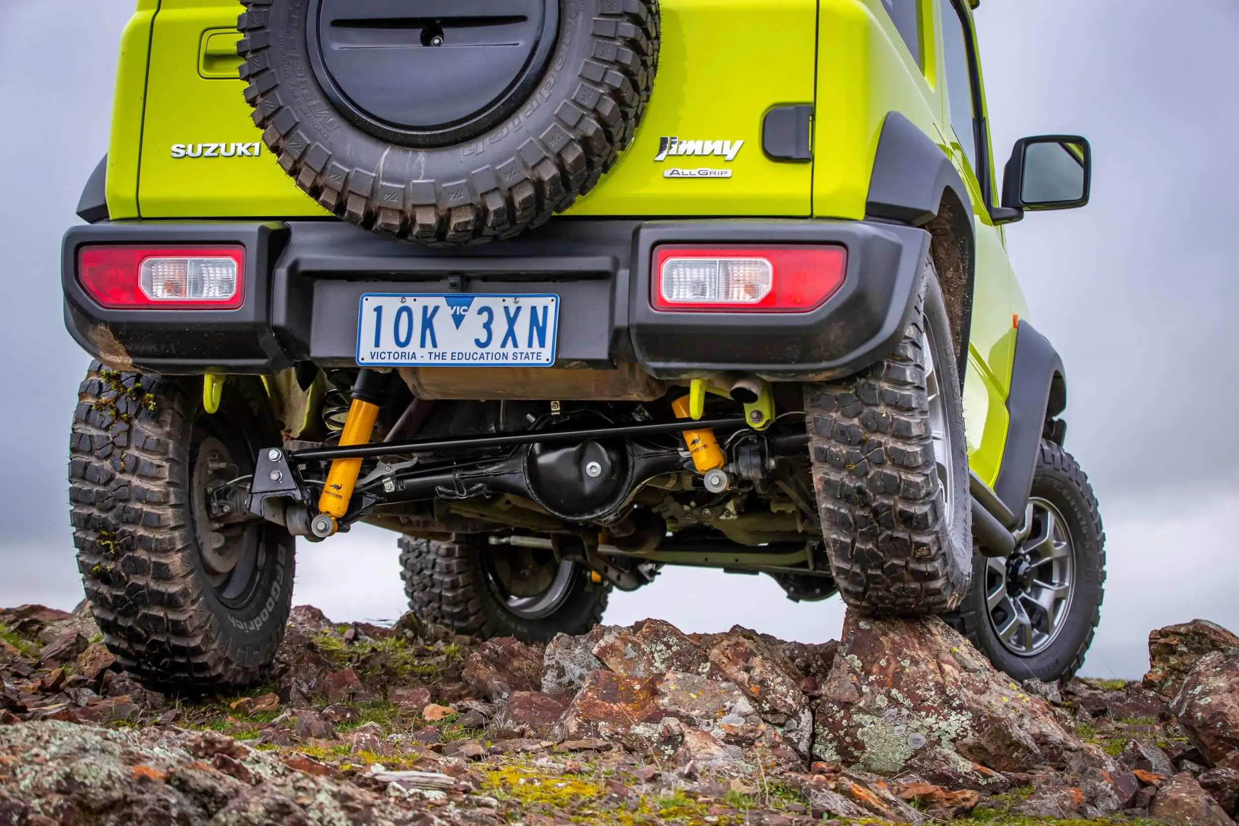 Old Man Emu Suzuki Jimny Talleroffroad.cl - OME