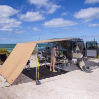 Corta Viento Frontal Para Toldo 2500 Arb