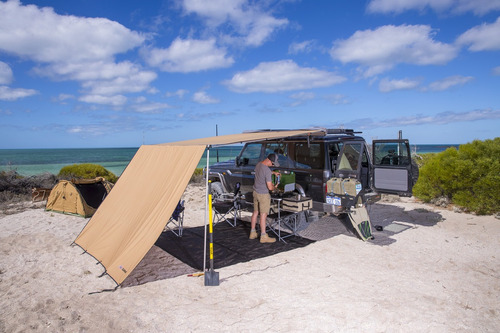 Corta Viento Frontal Para Toldo 2500 Arb