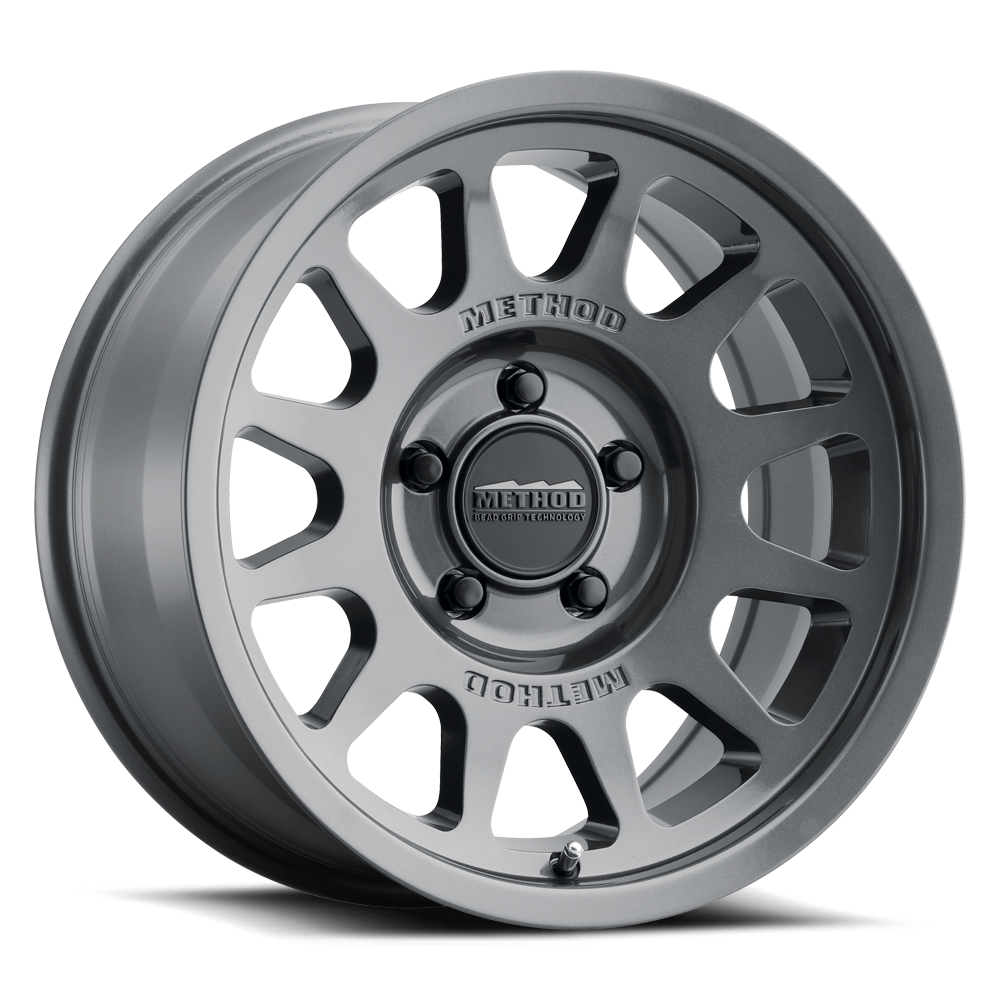 Llanta Method MR703 titanio brillante 17x9 pulgadas, 5x127 mm, ET -12 mm — MR70379050812N